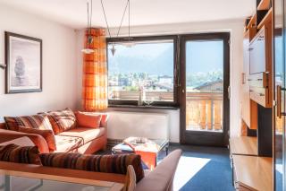 Alan Apartment in Kaprun close to Ski Bus - Amazing view - Central Location - 1