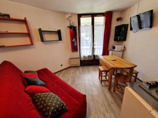 Résidence Edelweiss - Joli appartement T2 à RISOUL à quelques mètres des pistes de ski MAE-7101 - Risoul - 0