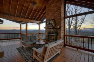 Skyfall Sweeping mountain views gas fireplace hot tub - Mineral Bluff - 0