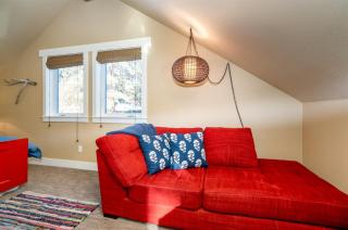 Bluebird Day - Treetop Studio - Bend - 1