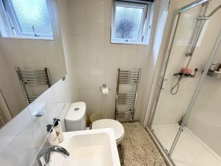 2 Bedroom Log Cabin - 3