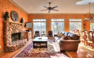 Paradise Retreat - Luxury chalet on Lake Disharoon with foosball - Marblehill - 9