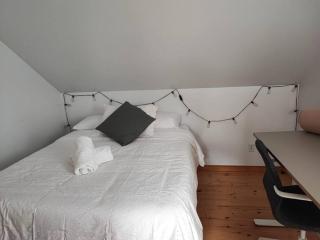 Bright and Lofty 2BR in Gatineau - Gatineau - 6