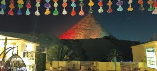 New Crystal Pyramids View - Caïro - 3