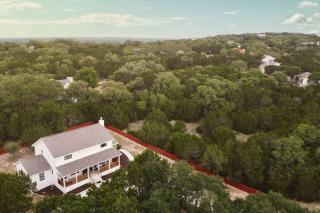 Hill Country Farmhouse by Canyon Lake & Wimberley - Fischer - 9