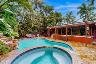 Coastal Paradise Getaway - Cape Coral - 6