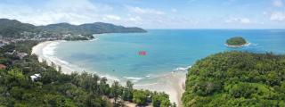 Kata Beach Luxury Condo - Spacious - Exquisitely Furnished - 6min walk to beach - 2025 Booking Traveller Award Winner - 7