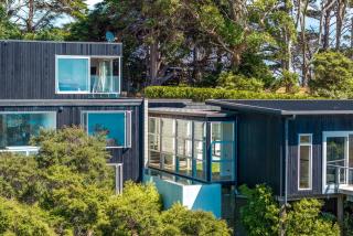 Onetangi Luxury - Be My Guest Waiheke - 1