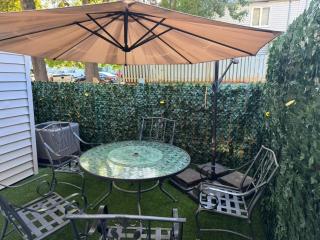 2 Bedroom Townhouse - Charlotte - 0