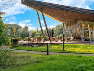 Belvilla Scenic Lodge Retreat - - 2