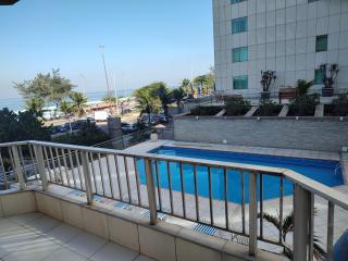 Apartamento frente mar da barra 2 quartos - 2