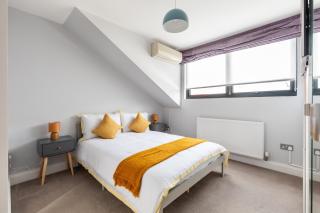 Exceptional 2 Bed Boutique Home In Mill Hill - Mill Hill - 1