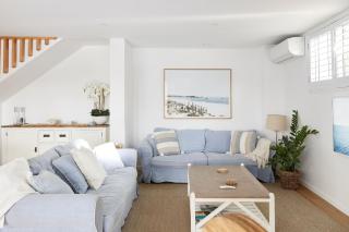 Arabella - 2 bedroom holiday house Nelson Bay - Nelson Bay - 9