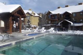 Large Winter Park Condo overlooking Hideaway Park! - 2