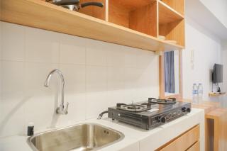 Cozy and Simply Look Studio Tokyo Riverside PIK 2 Apartment By Travelio - 6