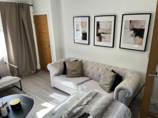 Luxury 2-BR house AO arena & City & Old Trafford - 8