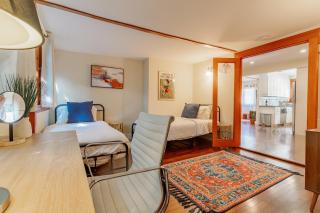 Cozy 3 Bedroom Hollywood Home- Quick Walk To All Tourist Spots! - Los Angeles - 4