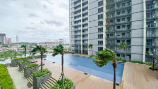 Simply Designed Studio at Daan Mogot City Apartment By Travelio - 4