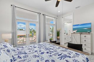 Seaside Rendezvous - Private home across from community park home - South Padre Island - 7