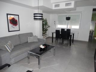 Málaga Apartamentos - Nuño Gómez, 24 - 0