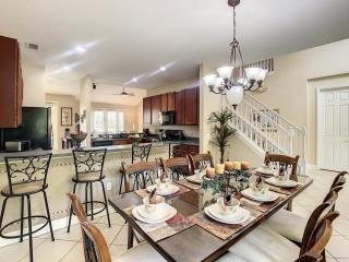 Last Minute Disney Getaway! Private Pool, Hot Tub & Games Room. Book Now! #64107 - Orlando - 3