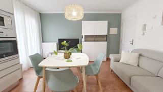 Comillas - Urbanización Lagos Azules - Netflix, Prime, Wifi & Free Indoor Parking - 1