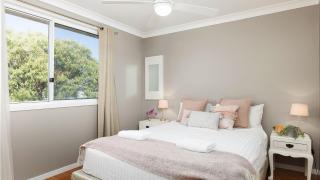 Purely Whitesands on the Bay - Fingal Bay - 2