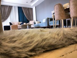 غرفة بفرش فندقي في شقة راقية - 4