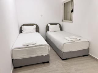 High End Renovated Duplex near Carmel Market by FeelHome - Tel Aviv - 2