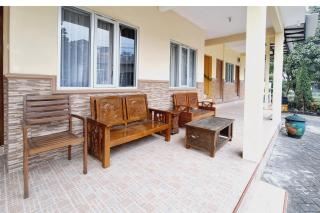 Villa Bukit Bunga Syariah RedPartner Pacet - Mojokerto - 9