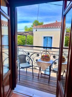 Alexjean cosy apartment close to beach and Dapia - Spetses - 0