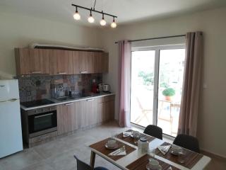 Comfortable Apartment Close to the Airport - Spata - 1