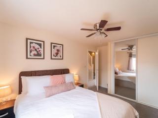 Pass The Keys - Experience Bicester Village near our 3 Bed Home! - 7