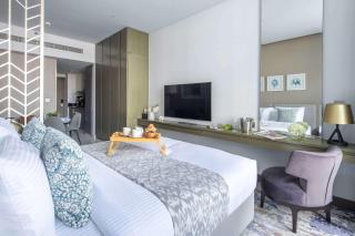 Frank Porter - Damac Maison Prive B - Dubai - 6