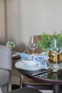 Frank Porter - Damac Maison Prive B - Dubai - 1