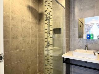 The Robertson Bukit Bintang by DeUrban - Kuala Lumpur - 6