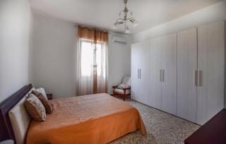 4 Bedroom Cozy Home In Reggio Calabria - Reggio Calabria - 7