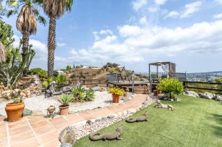 Luxurious Private Cabin Pool HotTub & FirePlace - Malaga - 2