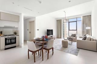Silkhaus Mid Floor Marina Vista with Private Beach - Dubai - 0