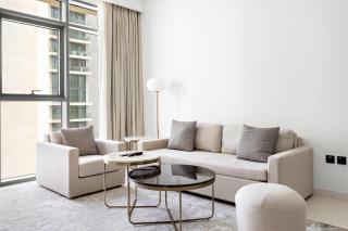 Silkhaus Mid Floor Marina Vista with Private Beach - Dubai - 6