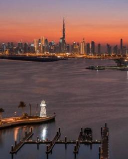 Contemporary 1BR condo with pool at Creek Harbour - Dubai - 3
