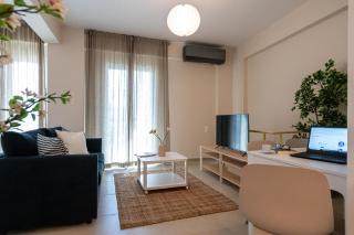 HomEasy Apartments - Kalamata - 6