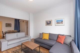 Trendy Waterfront Apt with a Striking View - Istanbul - 1