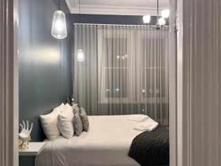 Entire Townhouse in Heart of Echuca's Port CBD - Treehouse Hideouts - 15 guest capacity - Echuca - 0