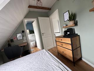 Stilvolles Gästezimmer mit Bad in Mechernich-Zentrum - Mechernich - 9