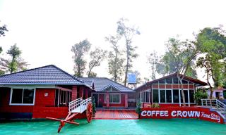 Coffee Crown Homestay - 1KM Falls, Home Food & Coffee Estate - Sakleshpur - 9