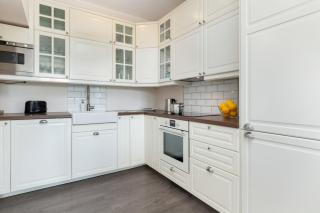 Nowoczesny Apartament w Spokojnej Okolicy z Parkingiem by Rent like home - 8