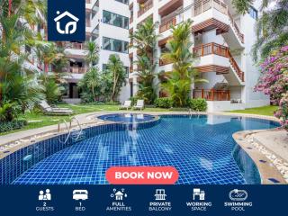 1BR Apartment with Pool, Serene Setting & Balcony C131 - Surin Beach - 0