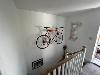 2 Bedroom Eco House with South Facing Balcony - Nottingham - 9