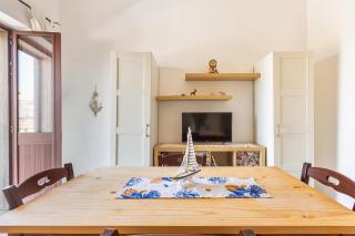 Casa Rosy by BarbarHouse - Torre Lapillo - 3